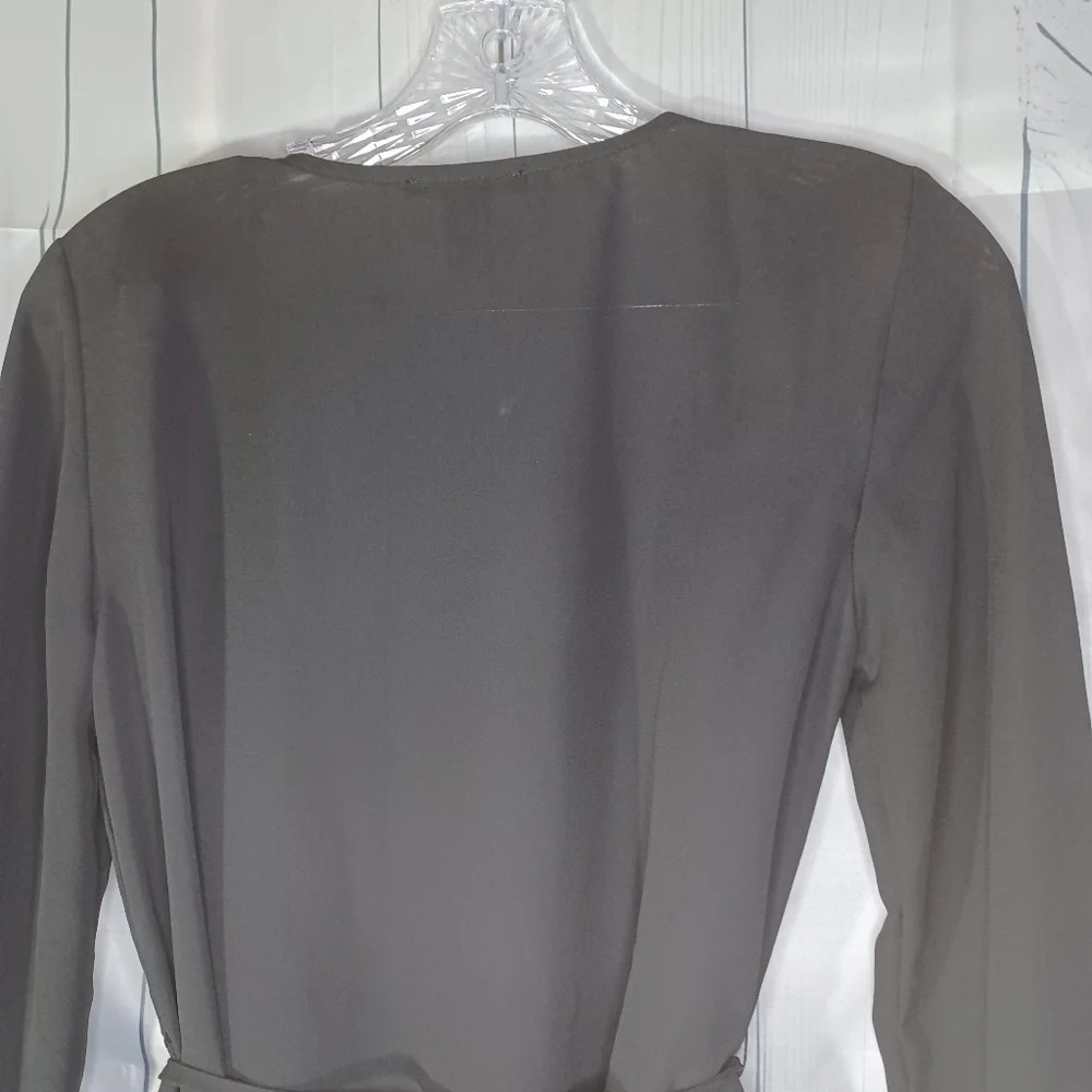 Forever 21 sheer wrap style long sleeve minimalist classic shirt size S - Picture 8 of 8